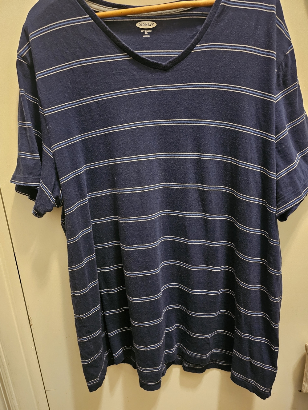 Old Navy Navy & White Striped V-Neck Short Sleeve Tee